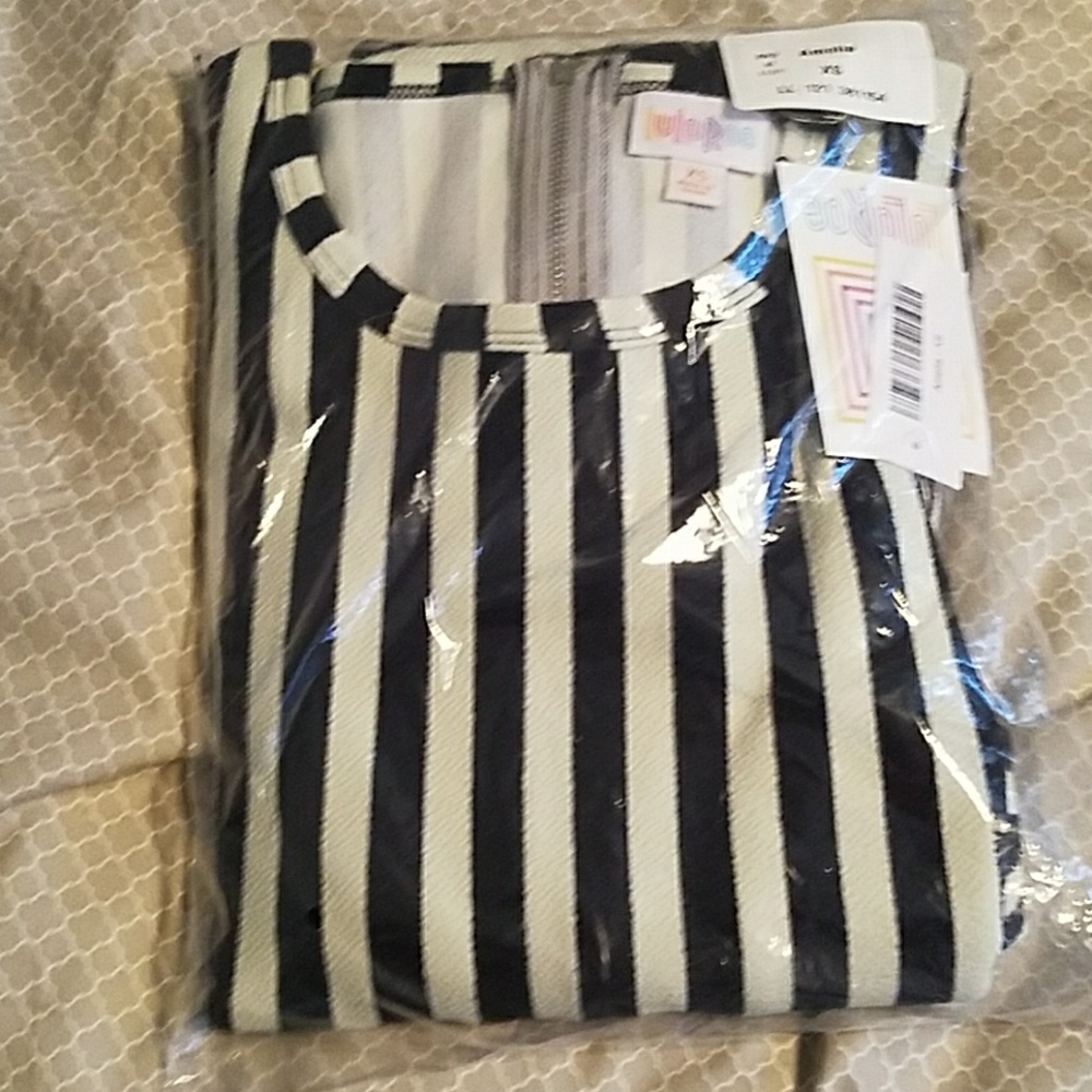 Lularoe Amelia dress